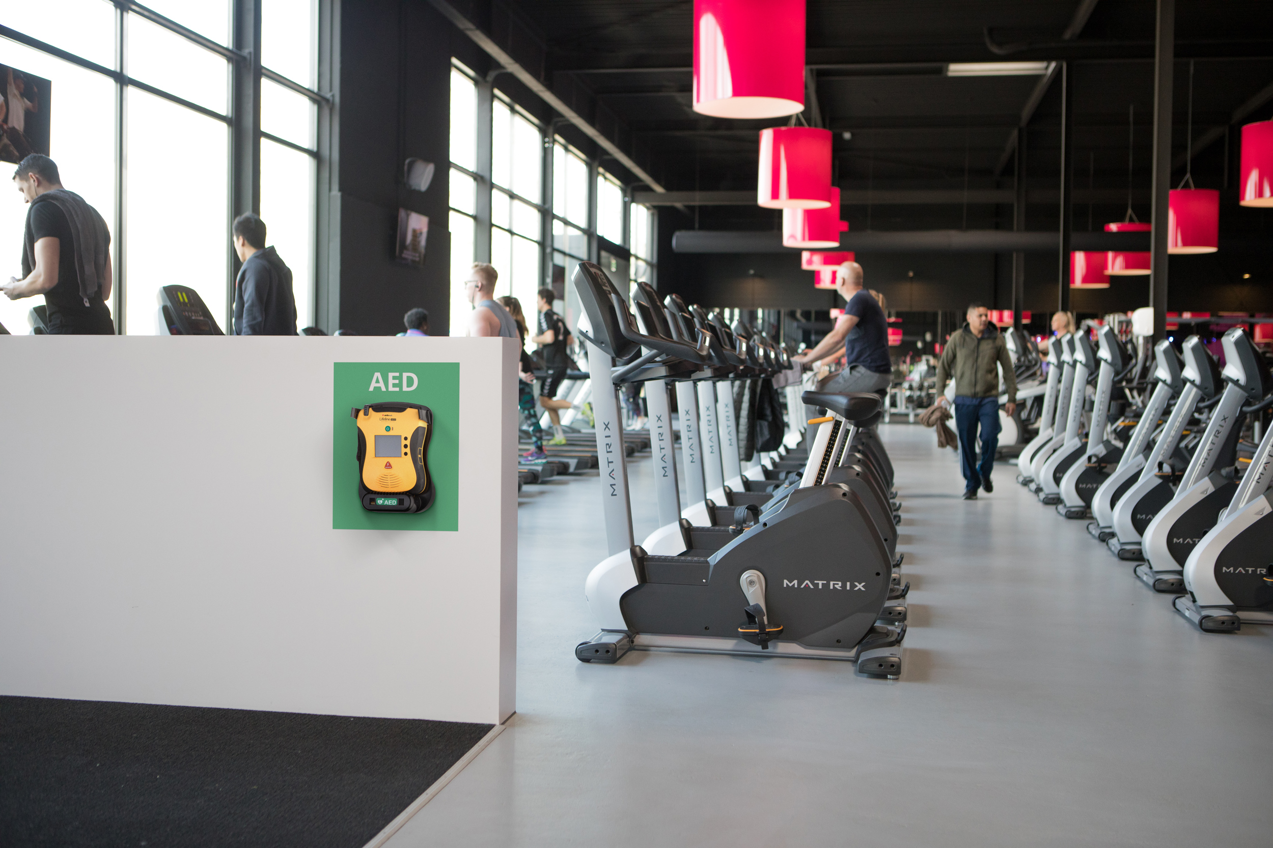 AED an den Sportstätten in Frechen – Im Notfall zählt jede Sekunde!